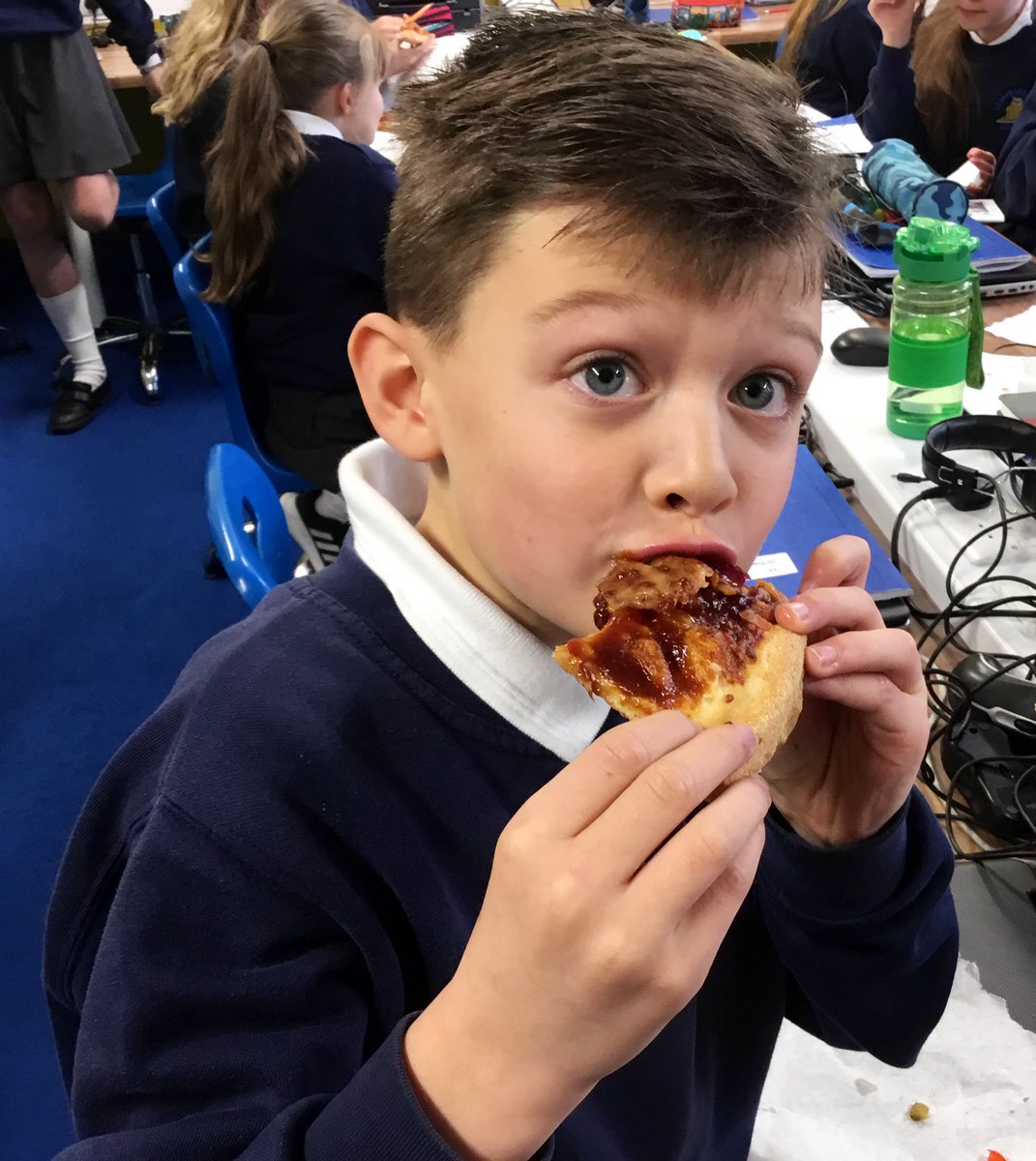 BPSLisburn's tweet photo. What excitement this week as the results of our year group AR📚@AccReader Challenge for Term 1 ended. Congratulations 🥳 to P7R on winning🎖...we hope you enjoyed your @dominos 🍕 #keep_reading https://t.co/Ilnn1PjPv8