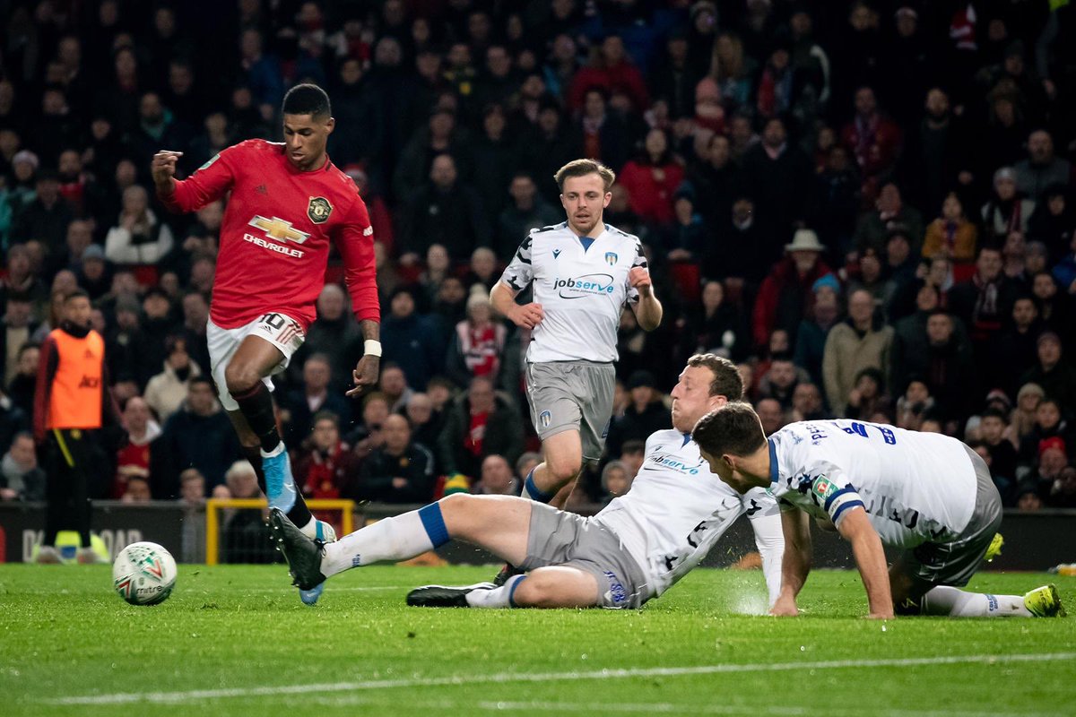 MarcusRashford's tweet photo. Made to work for it but job done tonight getting into semis 🔴⚪️

Bang up for another derby too 💪🏿 https://t.co/2bkICDhIwi