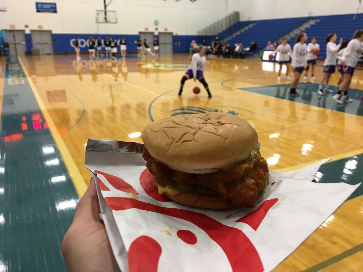 ChadLSportsGuy's tweet photo. Now thatβs what Iβm talking about!!πππ @ChickfilA sandwich & basketball π on @BRC11SPORTS
Itβs gonna be a good night!!ππ
@CocalicoSD snack bar throwing their name into the race for #BestSnackBar in the @LancLebLeague ππππ₯¨π¬π«πͺ @CocalicoSports https://t.co/ZD3zVNBK3d