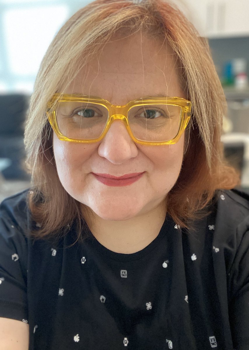 jojobickley's tweet image. Continuing the pursuit of wisdom by asking #WhatIf? I begin by keeping an open mind, understanding complex problem spaces, imagining a narrative, then making it real guided by deeply held values I attempt #DesignTheFutureToday. #WednesdayWisdom @latinxsdesign @WomenWhoCode