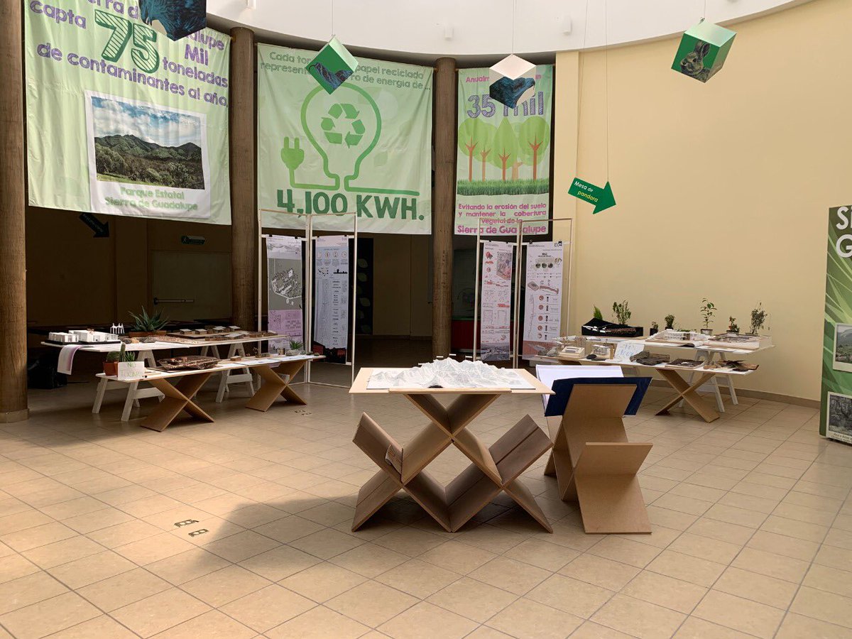 AmbienteEdomex's tweet photo. En el marco de la “Expo CO-Imaginando el Parque Estatal Sierra de Guadalupe”, en el Centro de Educación Ambiental Integral. Estudiantes de Arquitectura del @ITESMCEM presentan proyectos conceptuales en beneficio del Área Natural Protegida. https://t.co/9UP9VEjNoC