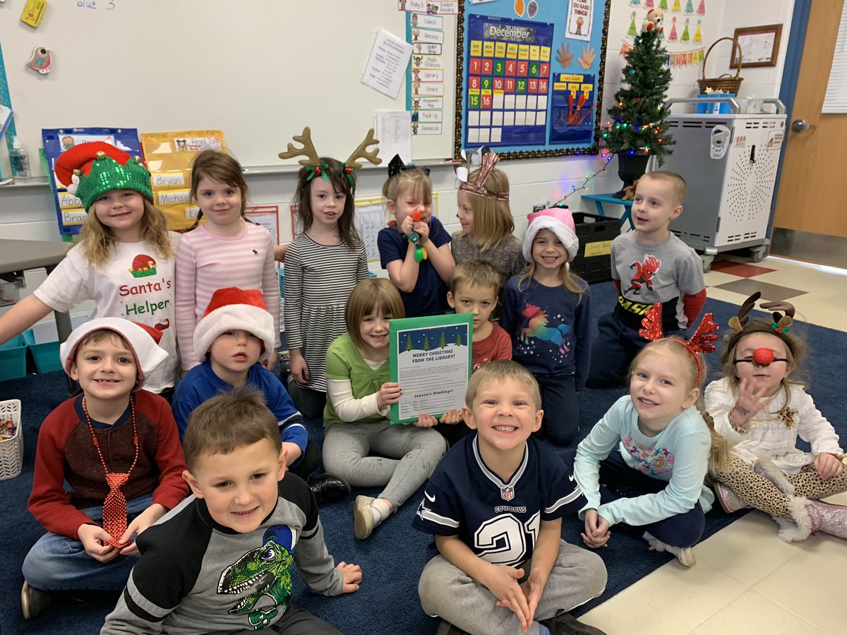 Thank you <a href="/ktsollors/">Katie Sollors</a> for all of the wonderful Christmas books! We enjoy reading them! <a href="/VV_Voyagers/">VV Voyagers</a> #kindercrew #Enjoytheview #viewourstory
