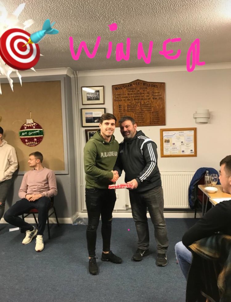 o_fergus's tweet photo. Big winners tonite @Walsham_Warbler games nite at @walshamsc ⚽️🔴🔶⚽️#utw https://t.co/g3KfKJ2DHQ
