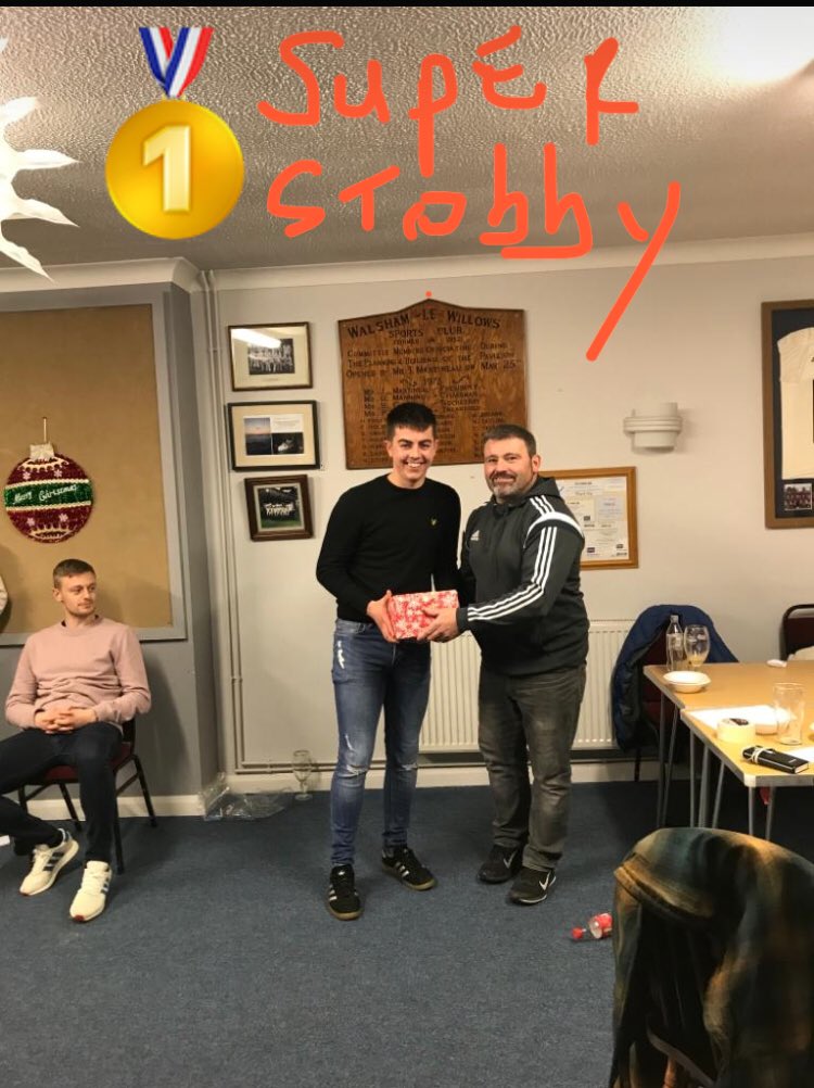 o_fergus's tweet photo. Big winners tonite @Walsham_Warbler games nite at @walshamsc ⚽️🔴🔶⚽️#utw https://t.co/g3KfKJ2DHQ
