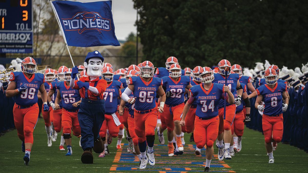 MikeIsBallin14's tweet photo. Excited to receive my first offer from UW-Platteville‼️ #SwingTheAxe @UWP_Football @NUICFootball https://t.co/yUAtDRgCZR