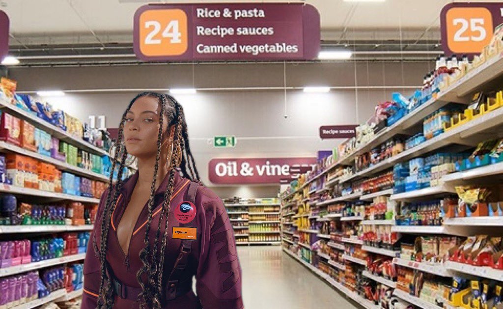 killingboyss's tweet image. tell me i did not just spend the last 20 minutes photoshopping beyoncé into a sainsburys store