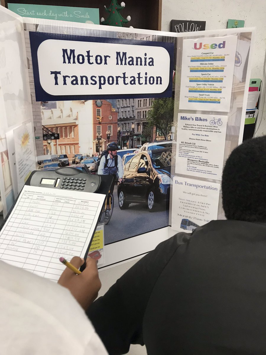 rozmccaleb's tweet photo. Students had an interactive, hands-on REAL LIFE experience today learning about how quickly a paycheck dwindles with household expenses. Not too many were thrilled at the end of the activity! :D (Holiday expenses were included as well! )#h102 @SjthsC #whenispayday https://t.co/F5SHeJSXJC