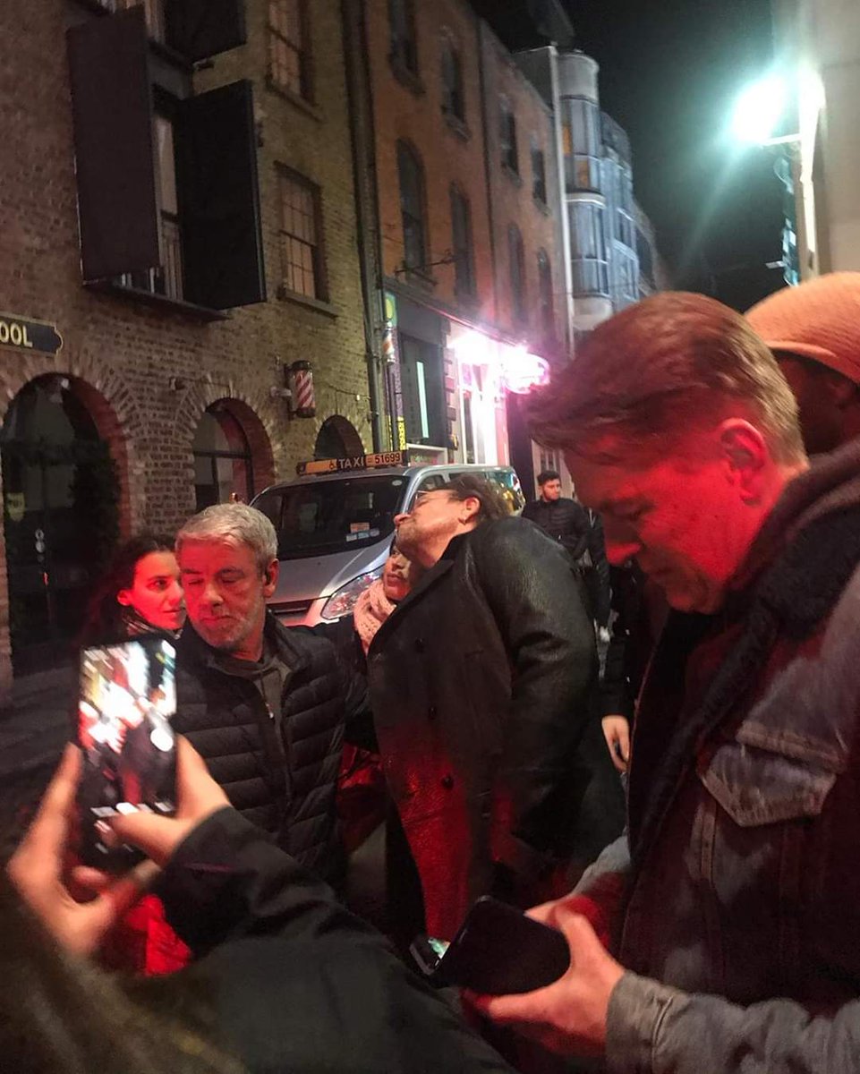 daniDpVox's tweet image. #Bono at the #Inhaler gig at the #Buttonfactory in #Dublin tonight  

Ph. Liana Lopes fb via @u2southamerica instagram.com/p/B6O1nVVjs2f/…
#U2 #U2NewsIT #U2Dublin