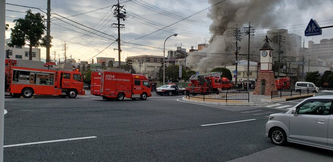 火事 長野県飯田市中央通り１丁目付近で建物火災発生 すごい煙 現地の画像や動画まとめ まとめダネ