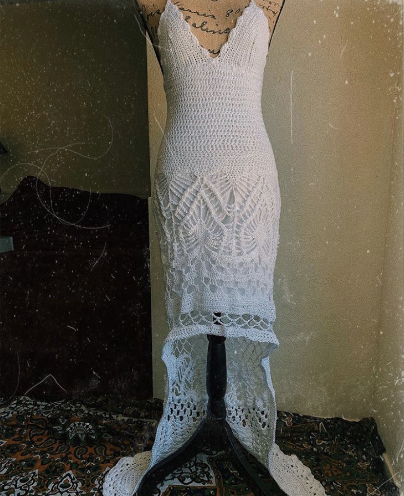 cruel_daughter's tweet photo. 100% my biggest accomplishment of 2019 as a crochet small business owner was making someone’s wedding dress. i STILL can’t believe i made a whole ass wedding dress??? like she really put their trust in me. ugh such a big moment for me and knottygirlthreads:’) https://t.co/IHl5RJHr2M