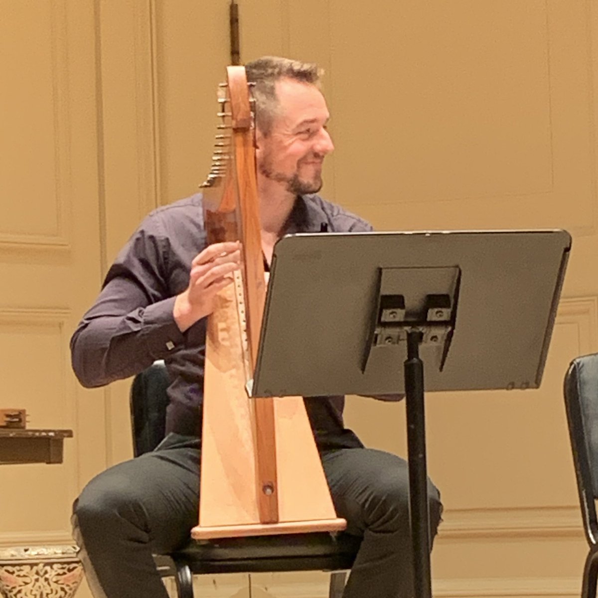 AustraliaUN's tweet photo. Congratulations countertenor, harpist and composer David Yardley (day job: Political Counsellor @AustraliaUN) on your magnificent performance tonight @CarnegieHall @UNchambermusic World Arab Language Day Concert. Good to join colleagues including @Morocco_UN @Iraq_UN @LebanonUN https://t.co/c4MSUse377