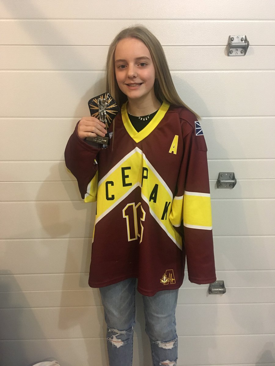 AAAFemaleBantam's tweet photo. Congratulations to our Icepak players of the game from this past weekend!! Great job girls! https://t.co/O5KMOwMRAL