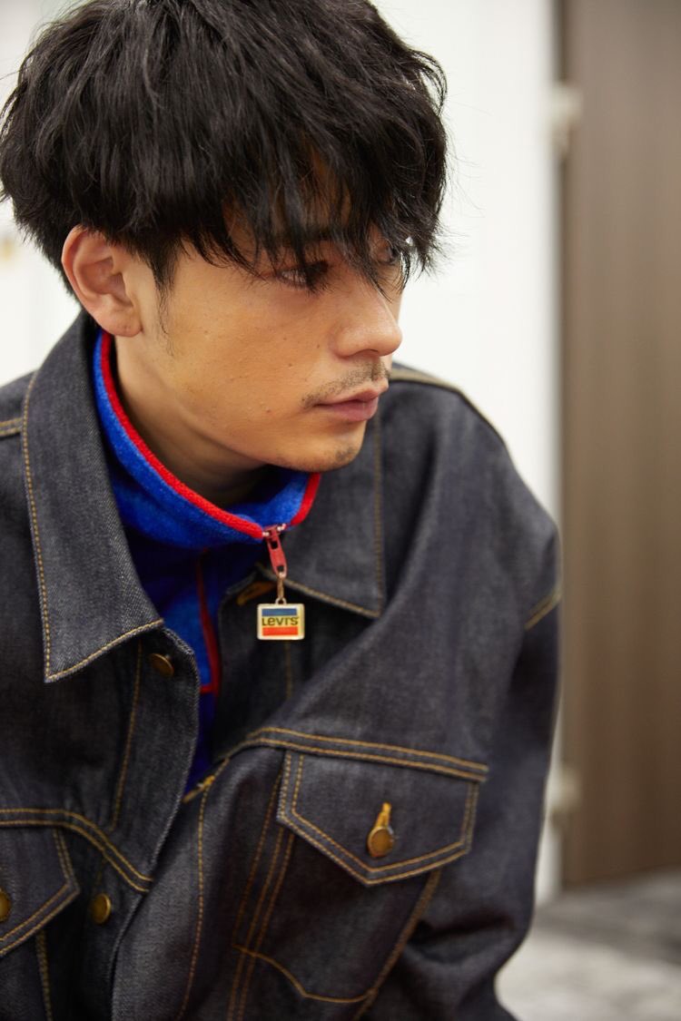 8 Twitter પર 成田凌 すかした今時若手俳優だと思ってたけど最近映画の宣伝でバラエティーに沢山出てるのを見てると 色気と明るさが絶妙にマッチしてる爆モテ兄ちゃんだった