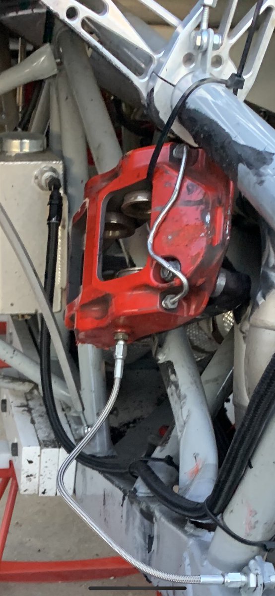 brett_yackey's tweet image. Thanks to @PFCbrakes durability I was able to finish the race after a wreck that bent my brake tube. Even better, the new models are tubeless so this could never happen! An upgrade is needed! #SponsorMePFC20 #itsfaster
