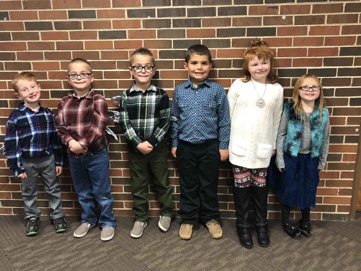 ashirley81's tweet photo. My crazy crew did great at their concert! All dressed up looking handsome and beautiful! #firstgradefun #maywoodpride @MaywoodSchool https://t.co/ECuFbtLhOW