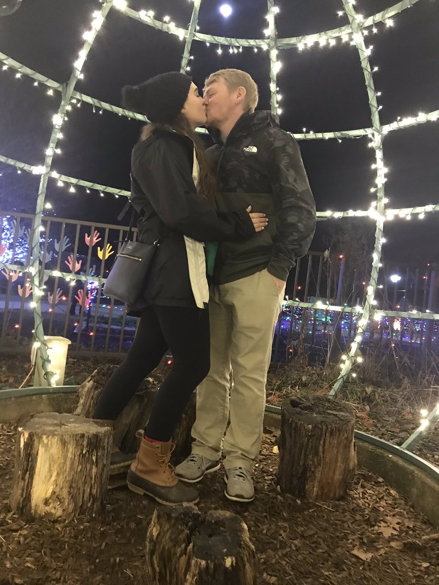 ashcolgin's tweet photo. 2019 was sooo good to us but I know 2020 will be even better ❤️ @AlexColgin https://t.co/hvolqzByjo