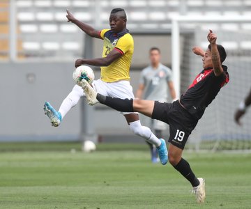 View image on Twitter