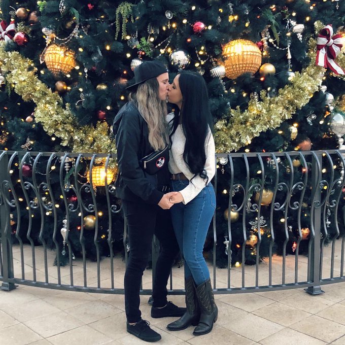 These are a few of my favorite things :     1: Her &mdash;&mdash;> @iamracheljolley    2: Kissing her   3. Disney<a href="/tag/mermaid"class="tags"><span>#mermaid</span></a><a href="/tag/tbt"class="tags"><span>#tbt</span></a>