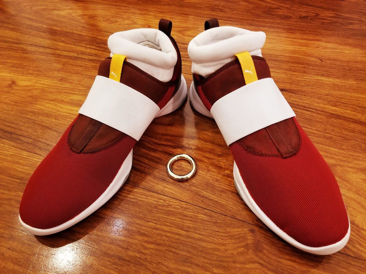 Foxy Grandpa - ✨🔜 PAX East✨ on Twitter: "@KennethFoat @tokujira97 The  model shoe Sonic wears in the film are the Puma Dare Sneakers. The thing is  that they were made specifically for