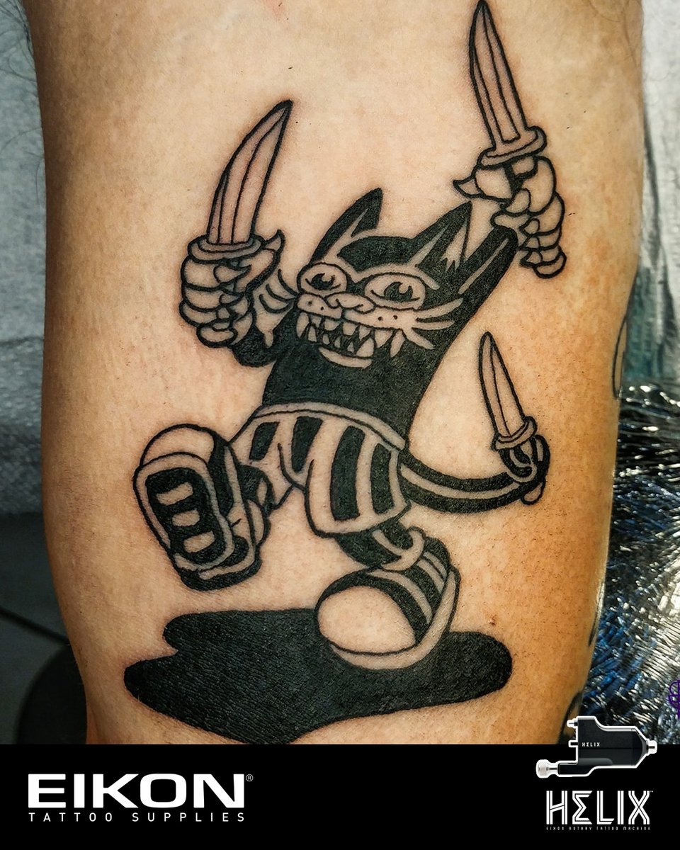 Eikon_Device's tweet photo. I'm I the only one who digs this?? Super #superbadkitty by @beatroce_tat2 done using the #MadeinCanada #helixrotary from the #eikonstore
-----
Je suis le seul qui aime ça??? Super #superbadkitty de @beatroce_tat2 avec le #helixrotary de la #eikonstore https://t.co/XFWDcaHxp9