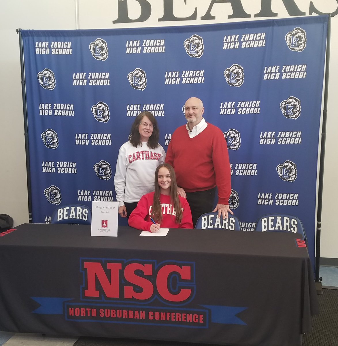 lzgirlsbball's tweet photo. Signing Day! Congrats to Ella &amp; Margo and their families on this awesome accomplishment. #lznation #RISE @Carthage_WBB @UMDWomensBBall https://t.co/xsllVcURL4