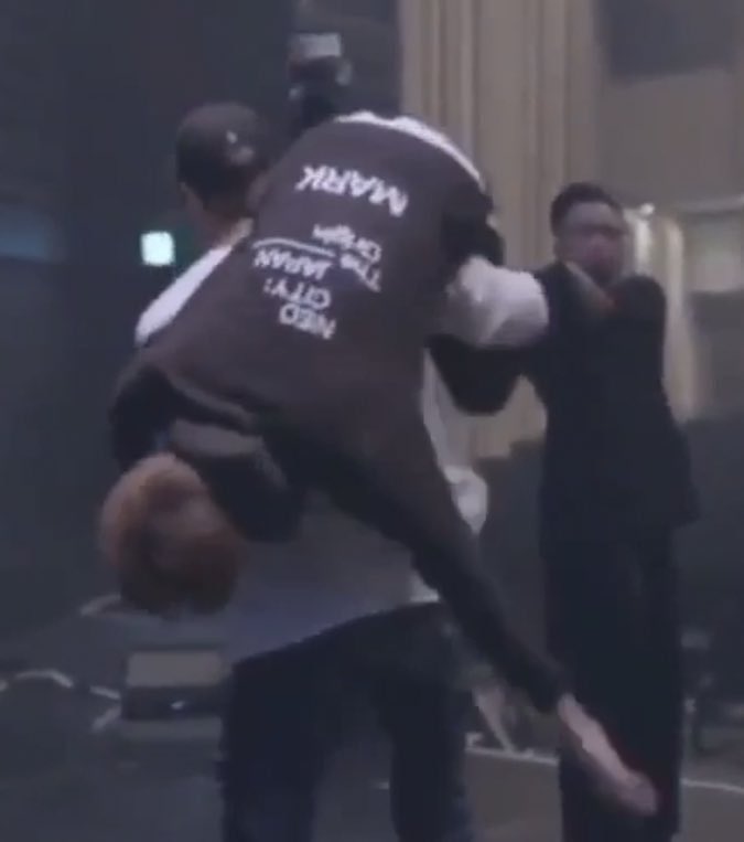 crustmoon's tweet photo. โค���รน่ารักเลย ;-; แดซังพ่อลูกof the year จริงๆ ต้องได้แน่ๆ https://t.co/ZubIK8oyVG