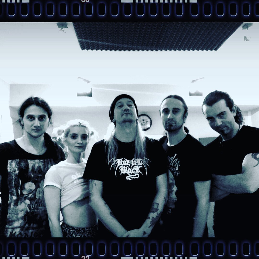 CreamPieBAND's tweet photo. Back in the rehearsals room, practicing for our first hometown show after 1 year. See you at the Crossroad Saloon (Bari) on Dec. 27th.

#creampieband #livemusic #Bari https://t.co/rDtajVeKoP