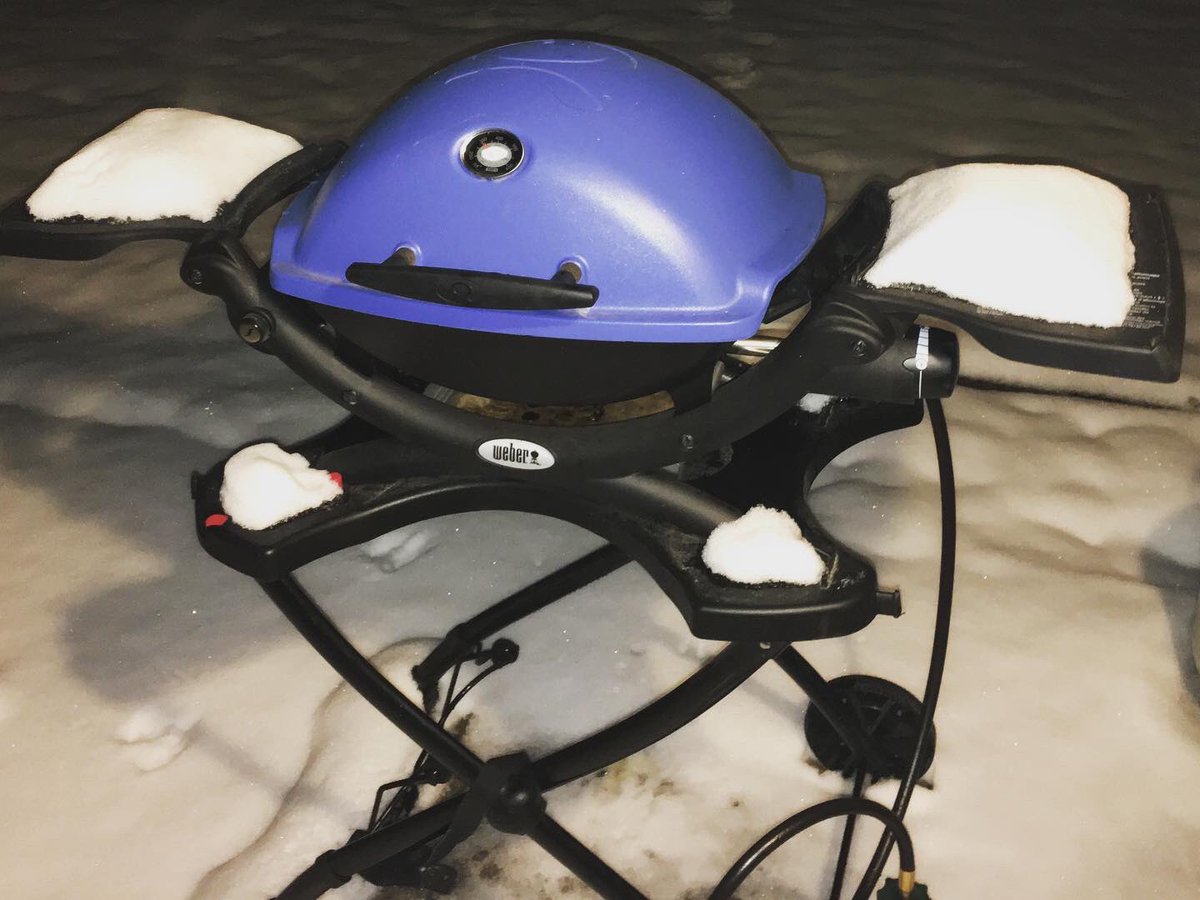 joeyirsik's tweet image. It’s never a bad night to cook on the grill. #Topeka #TopCity #TopCityBites