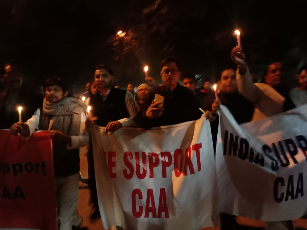 anirbanganguly's tweet image. Glimpses: In C.R.Park, Delhi ...this evening team #SaveBengal in #SupportCAB ...take out a march...Gratitude to PM @narendramodi &amp;amp; HM @AmitShah, a civilisational moment for Bengali Hindu refugees #IndiaSupportsCAA @SaveBengal