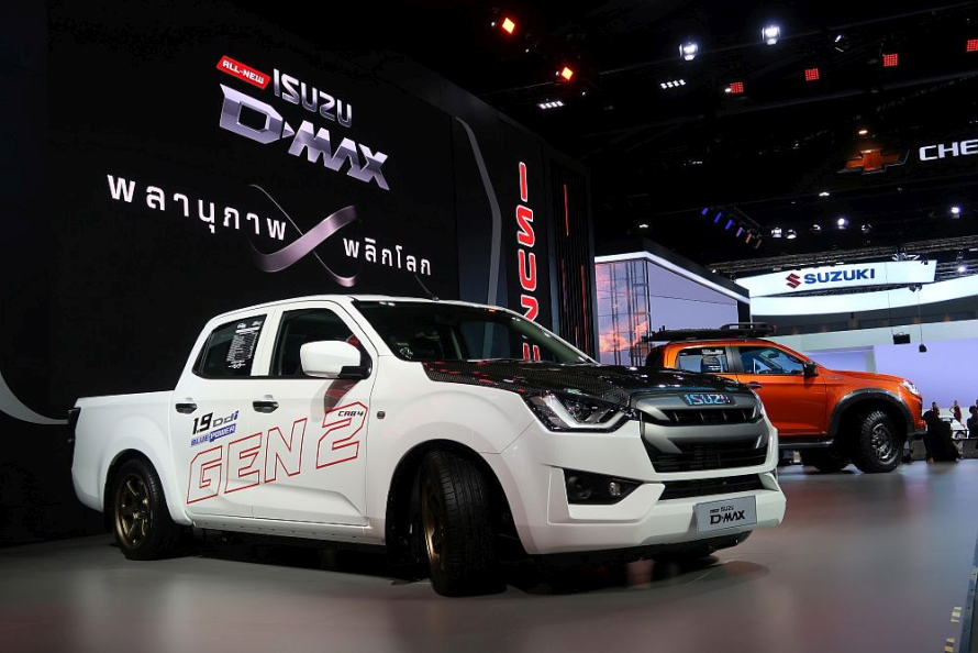 Gazoo編集部 على تويتر 昨日は日系メーカーによるコンパクトセダンを紹介した タイモーターエクスポ 日本ではなく タイ だからこそ どのブランドもお祭り騒ぎ 今回は そんな独自な雰囲気を持つタイモーターエクスポの様子をご紹介します T Co