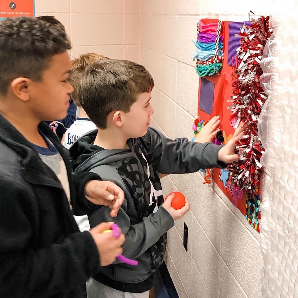 MatunuckSchool's tweet photo. Today we opened our Mindful Me room! The space is designed for students to practice regulation strategies, engage in restorative conversations and to learn how to maneuver tricky moments that happen at school. #celebratesk @savastano_linda https://t.co/GFkIkh3qFf