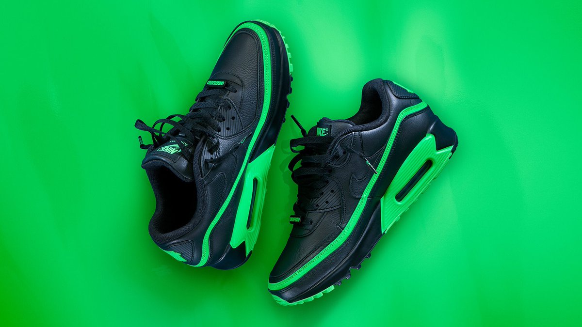 air max 90 undefeated black green