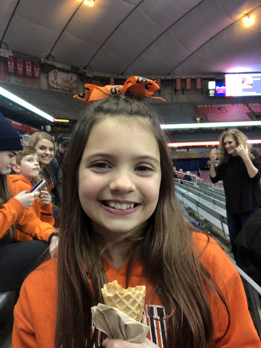 Karate_Johns's tweet photo. @CuseGameDay 
#cusegameday
#middlechild https://t.co/0A8XUTuan1