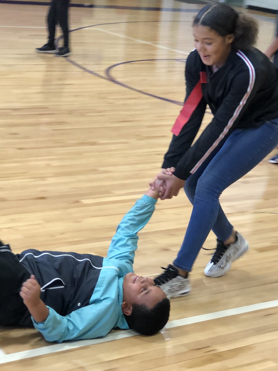 LecolstTim's tweet photo. We had more laughs and smiles today during PE. Medic Dodgeball was a huge success. The participation was outstanding. The laughs were endless. And the games were epic. #RTBnoexcuses https://t.co/SCxK1XIwSP