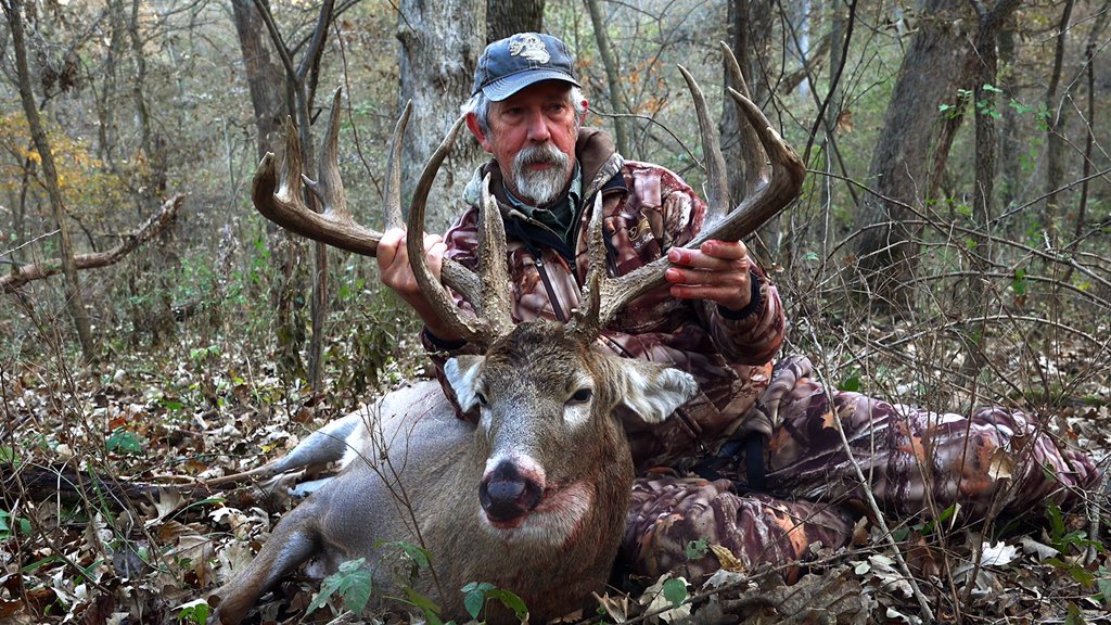 Check out our YouTube Channel!
youtu.be/VWysGxxT4Ug

We travel the country hunting Deer and Turkeys on Our Public Lands!!

#thehuntingpublic #deertour