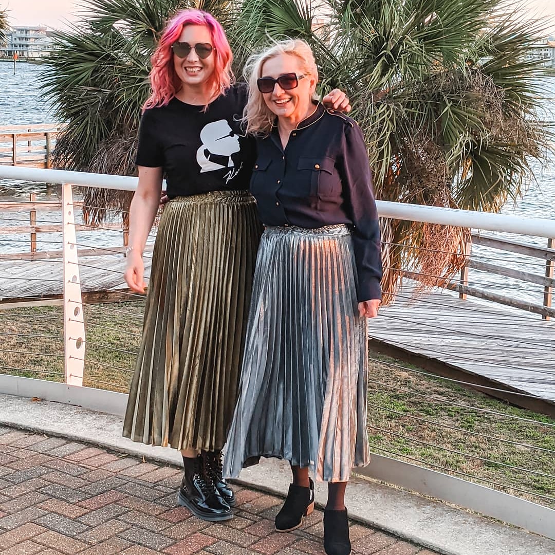 60plusxperience's tweet photo. This #whoworeitbetter post is live today https://t.co/hJusDPZK08 #fbloggers https://t.co/ap0xoKl19P