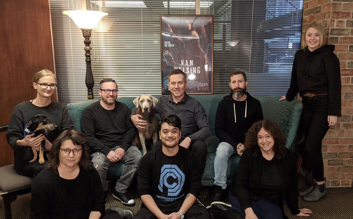 vanhelsingwrite's tweet image. Rare photo of the people (and dogs) behind the Van Helsing Season 5 Writers Room helmed by @J_L_Walker! @Maynlcan @CaptainPunch @FabledDamned @gorrmanlee @wanetastorms! Can’t wait for all you #helsingers to watch the stories these brains are coming up with! 🧠