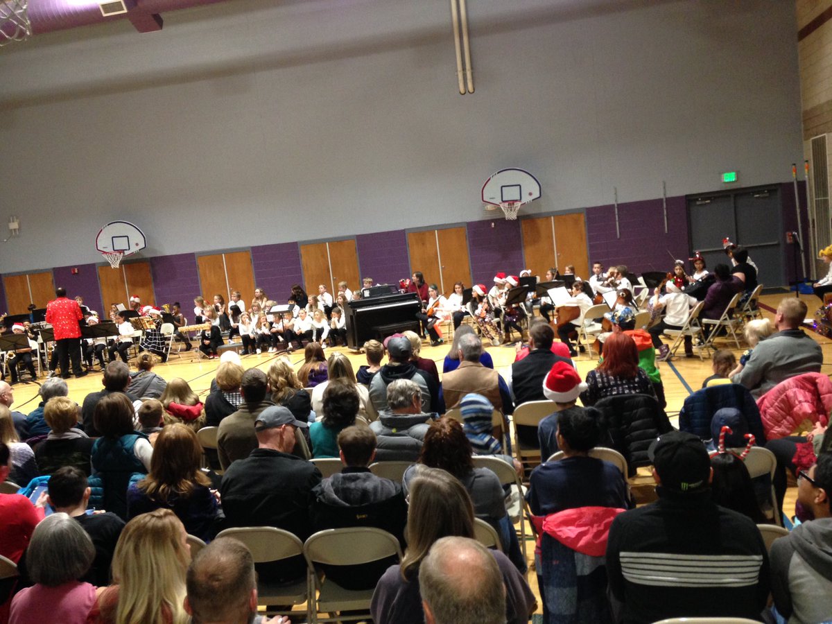KenPfeil1's tweet photo. Thank you, students, staff and families for celebrating our music program's wonderful winter concerts @TrailblazerD11!!  It was packed and sounded FANTASTIC!!! https://t.co/ooM1stvfdT