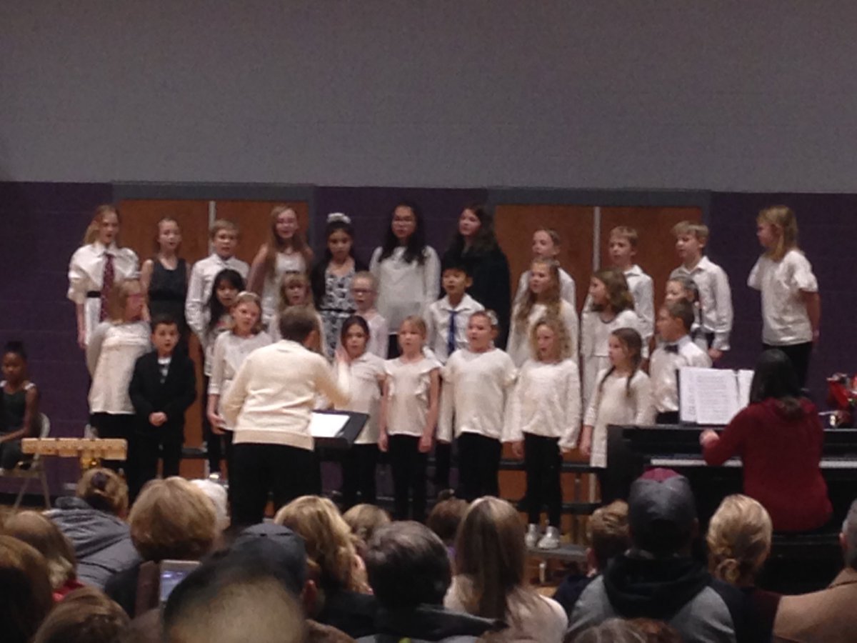 KenPfeil1's tweet photo. Thank you, students, staff and families for celebrating our music program's wonderful winter concerts @TrailblazerD11!!  It was packed and sounded FANTASTIC!!! https://t.co/ooM1stvfdT