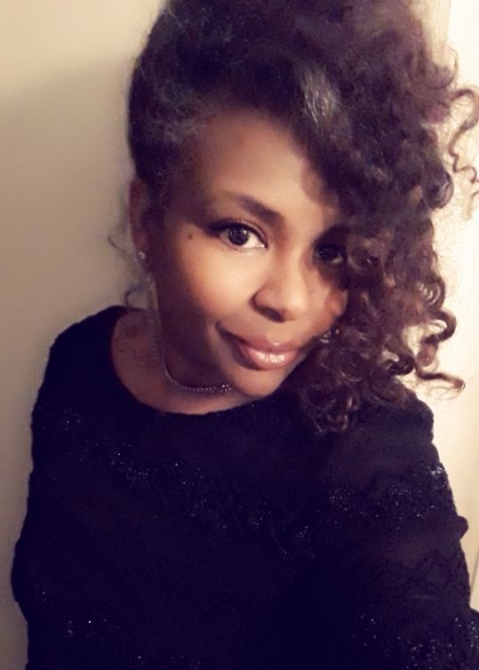 MichelleDunwdy's tweet photo. My mom and I at Saturdays Christmas Party🎄
#Christmasparty #49andfabulous #oldwhere #naturalhair #dcnative #afro https://t.co/riEZV59sDU