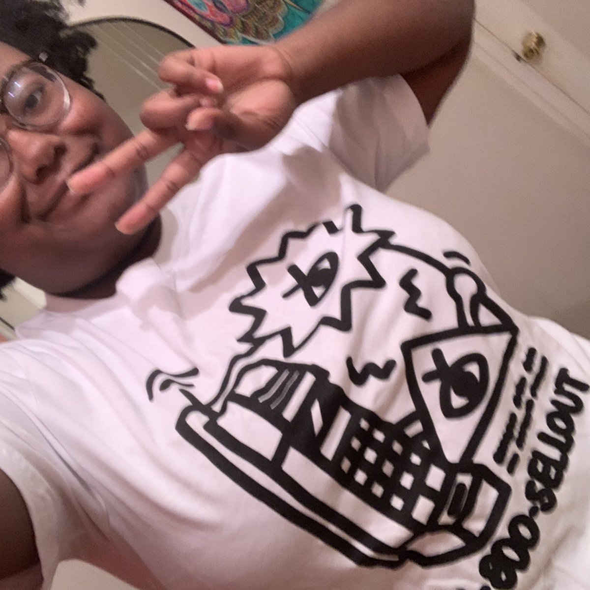 flojouno's tweet photo. i am so happy!! i remember when matt kept drawing these #triangleguys and i immediately fell in love! https://t.co/lBfouaFrLI