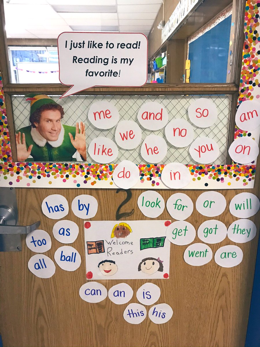 mrsmaiolini's tweet photo. This December door has been fun. I love hearing students stop and read the snap words😁 #readinginroom2 https://t.co/2BfDP36XP1