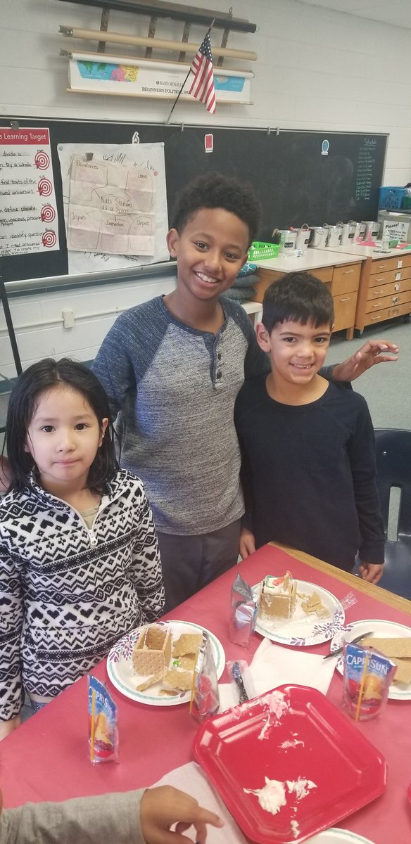 Miss Veenstra tweet media