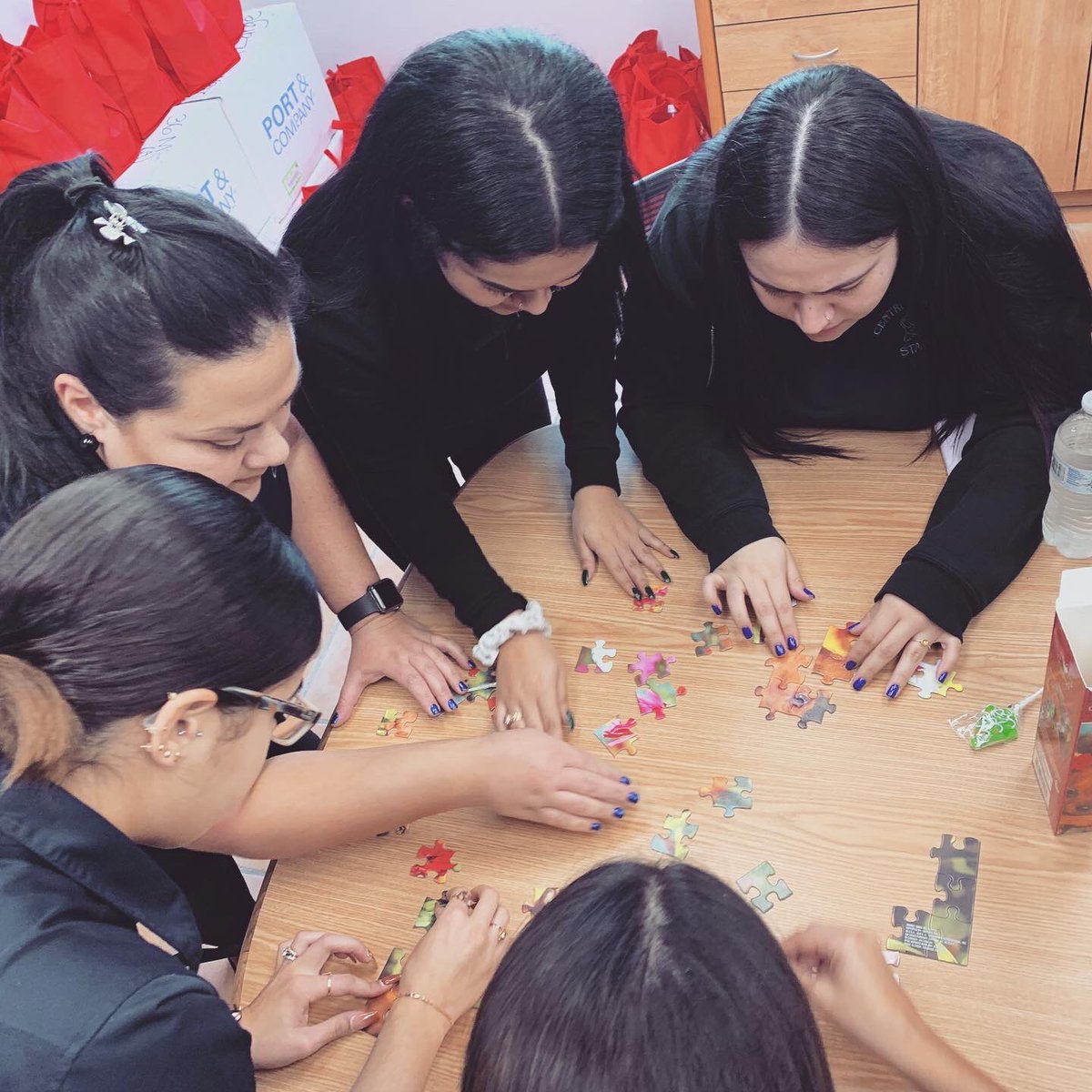 Centro Mater West II employees participated in team building activities and games. The teams were able to learn a lot about each other — how each person thinks, works, solves problems, and has fun. #teambuilding #teamworkmakesthedreamwork #educational