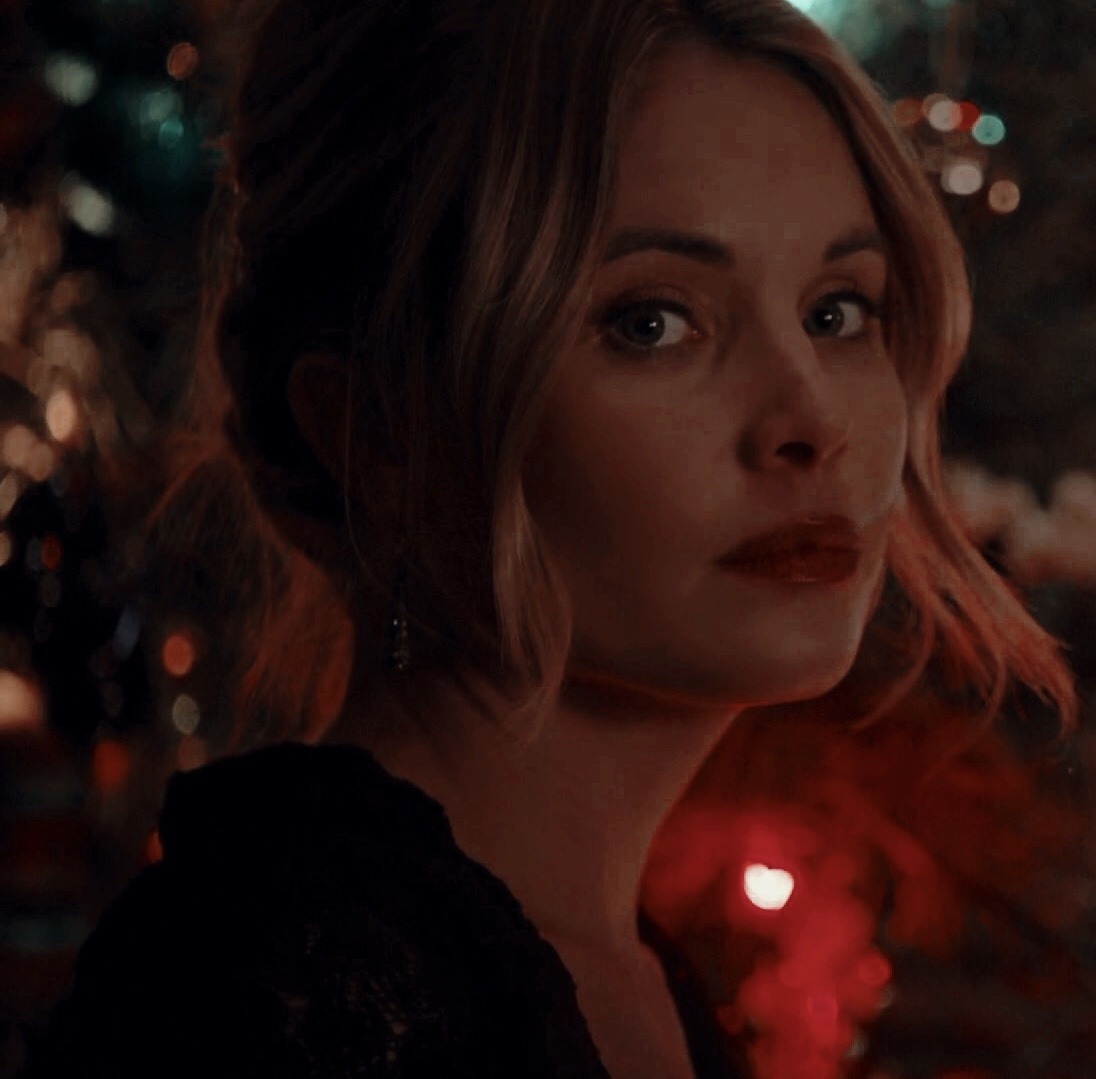 • thɪs ɪs chrɪsʈɱɑs ━🎄❜
thɛ tɪmɛ ɔƒ ƴɛɑr tɔ ɓɛ wɪth thɛ ɔŋɛ thɑt ƴɔu lɔʋɛ』•