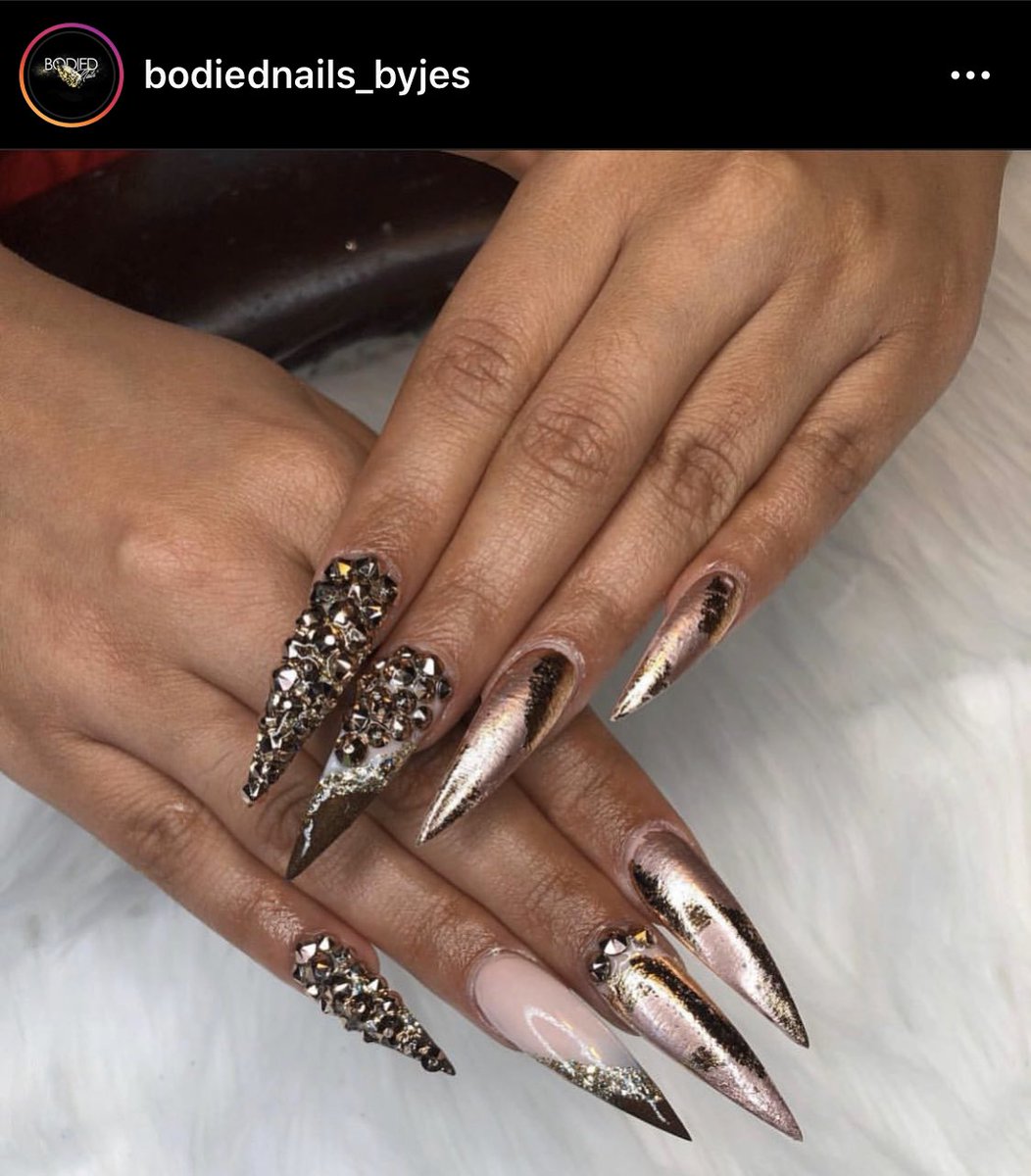 CalMeSunShine's tweet photo. You can't speak on #nailtechs without mentioning #Bodied and that's FACTS!! @ShowYourClawz  @ShowYourClaws https://t.co/NtZVmWwmz9