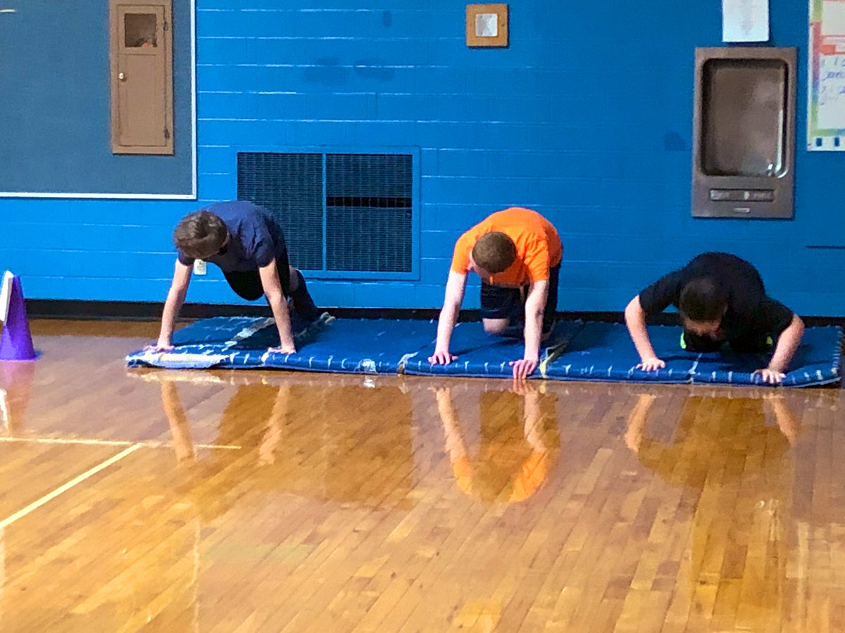 brandi_harty's tweet photo. My students had to put a little work in today before the Christmas break. These kids did so well and definitely showed they are ready for some time off!! #hardworkpays #jmsengaged https://t.co/QghQiHF1xU