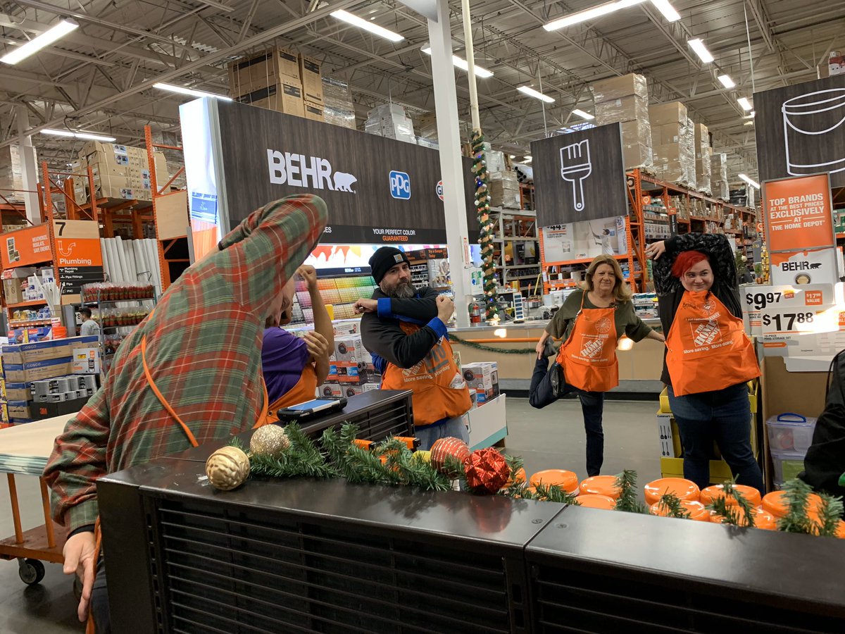 Tony’s stretch and flex in 1258 this morning! #NYM30daystretchandflexchallenge <a href="/BelmontePaul/">Paul</a> <a href="/HDGregC/">Greg</a> <a href="/DebazzDeb/">Deb</a> <a href="/Selma_Ozkal/">Selma Ozkal</a>
