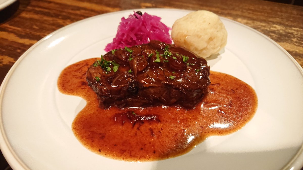 Tanne 代々木 12月19日木曜日 今宵のオススメ ザウアーブラーテン 牛肉の赤ワイン煮 牡蛎のデュグレレ風 牡蛎をコクのあるバターソースで Tanne 代々木 12月19日木曜日 今宵のオススメ ザウアーブラーテン 牛肉の赤ワイン煮 牡蛎のデュグレレ風 牡蛎をコクのあるバターソースで