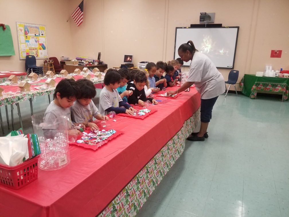 OJUSSTARS's tweet photo. Ojus Pre-K students choosing to give back. Day 1 of Ojus Elementary 1st Annual Holiday Charity Event.
@mdcps @miamisup @mdcpsnorth @MiamiBridge #gingerbreadhousedecorating #ornamentdecorating #uglysweatercookiedecorating #charity #seasonofgiving #helpingothers https://t.co/WitOIXN5tI